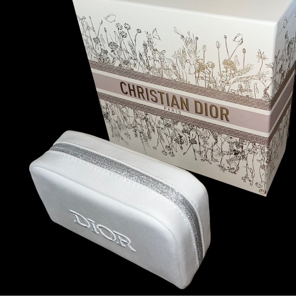 *Limited Edition* Dior (Mother’s Day 2024) Cosmetic-Makeup Bag/Gift Box SET - Picture 3 of 16